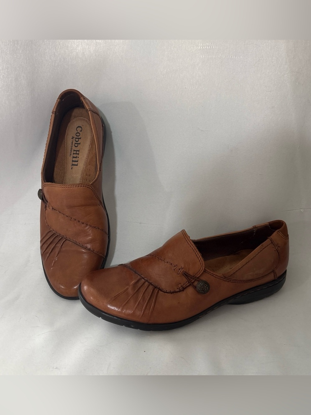 Cobb Hill by New Balance Women's Brown Slip-On Leather Loafers
